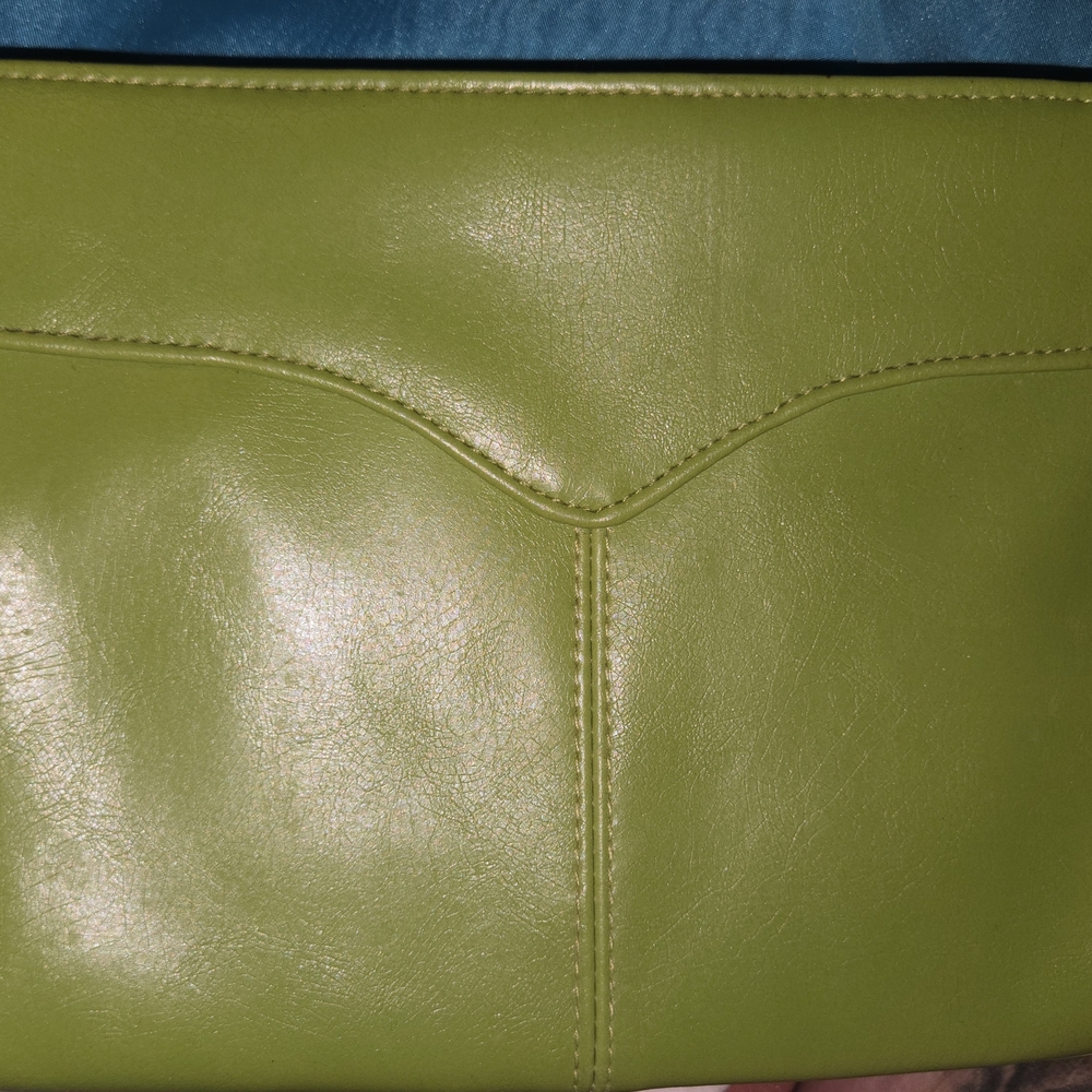 Green Leather Clutch Wristlet - Sleek Fold-Over Style